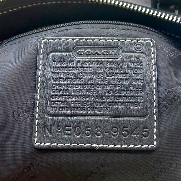 Coach Beautiful VINTAGE Legacy Classic Zip Black Leather Satchel Silver Hardware - Picture 2 of 9